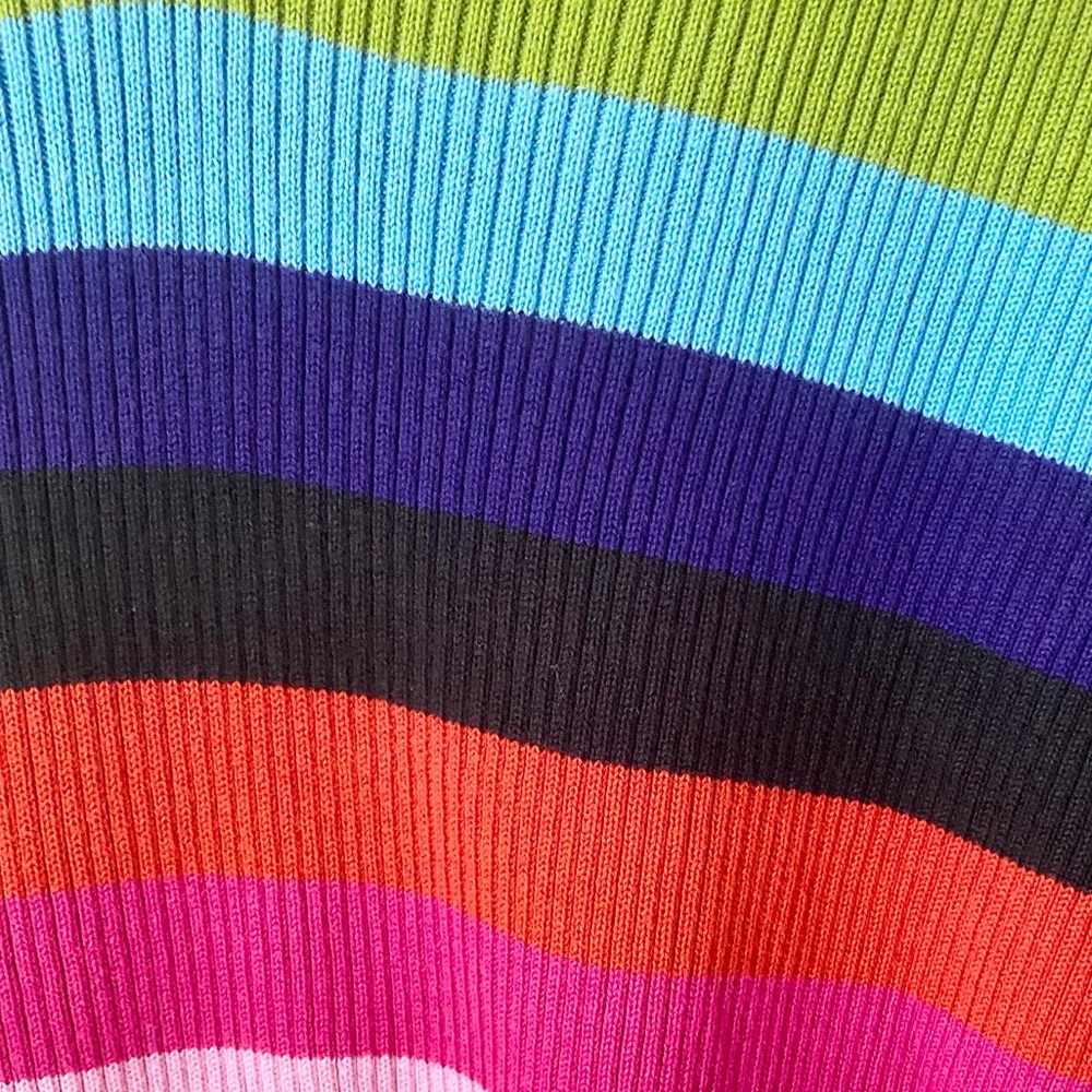 Vintage Pierre Cardin Striped V-Neck Sweater - Picture 6 of 8